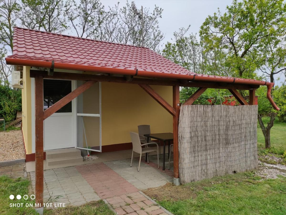 Rakoczi Vendeghaz Apartment Poroszló Екстериор снимка
